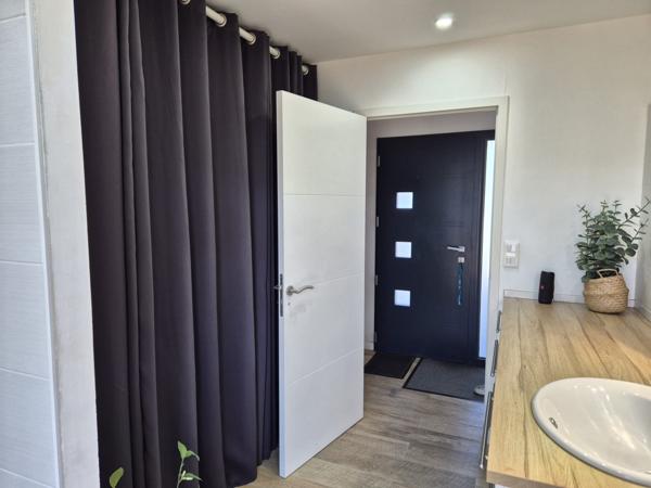 Grande Maison d'architecte / Commodités à pied