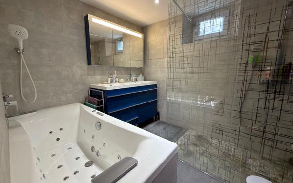 Maison à vendre    3 pièces • 65 m2 Saint-Maur-des-Fossés