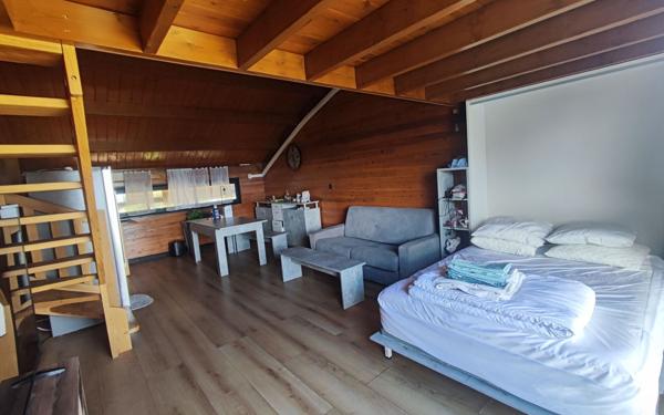 Maison à vendre    6 pièces •  Saint-Pierre