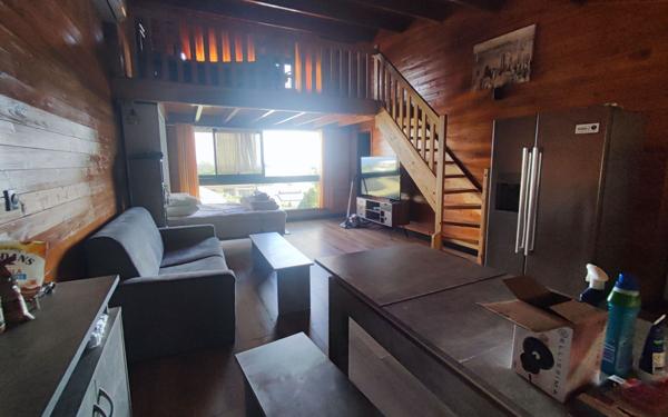 Maison à vendre    6 pièces •  Saint-Pierre