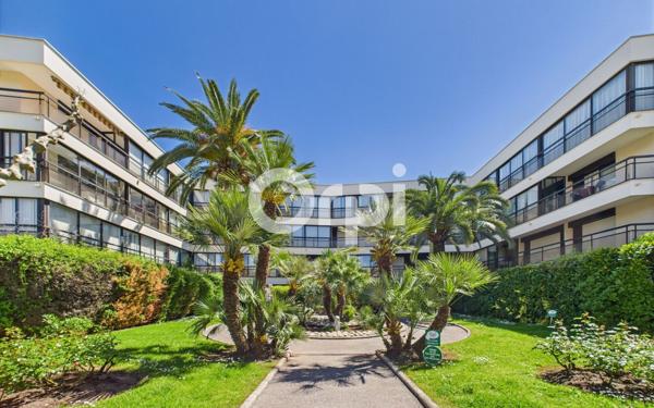 Appartement à vendre    1 pièce • 34,01 m2 Mandelieu-la-Napoule