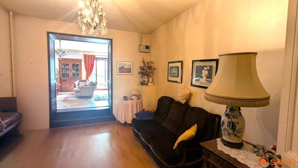 Maison en meulière 7 pièces , 5 chambres