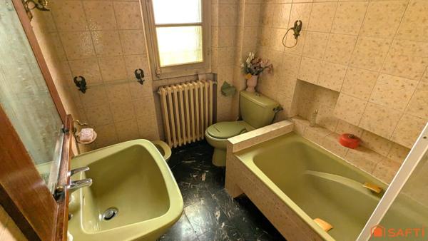 Maison en meulière 7 pièces , 5 chambres