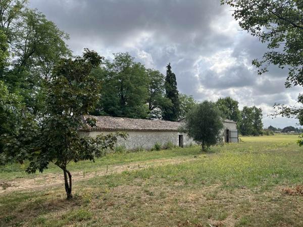 Maison à vendre |  Lamonzie-Saint-Martin |  9 pièces | 204 m²