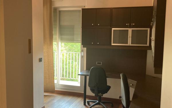 Appartement à vendre    4 pièces • 143,10 m2 Tours