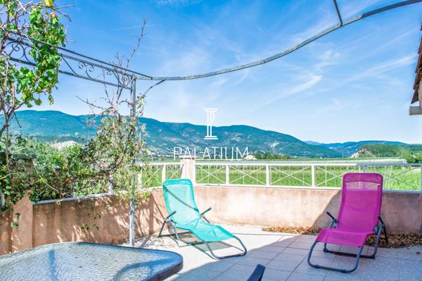 Maison 125 m² avec piscine – Vue panoramique