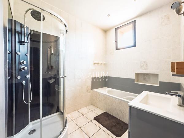Maison 125 m² avec piscine – Vue panoramique