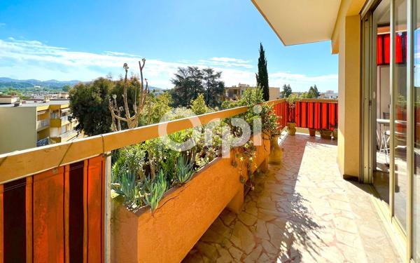 Appartement à vendre    3 pièces • 60,43 m2 Mandelieu-la-Napoule