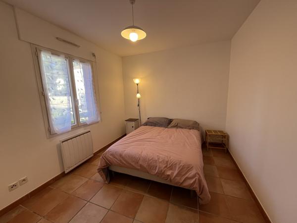 Appartement T3 meublé avec terrasse et garage - Manosque - Réf. G35