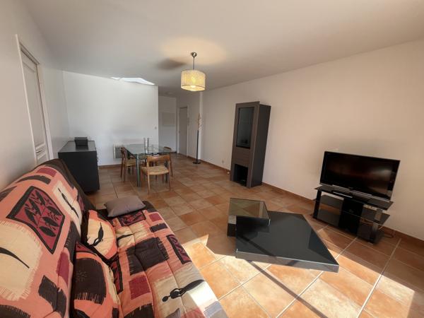 Appartement T3 meublé avec terrasse et garage - Manosque - Réf. G35
