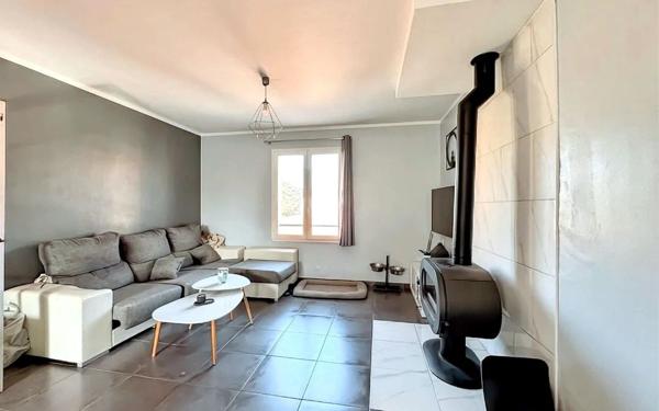 Maison à vendre    6 pièces •  Saint-Gilles