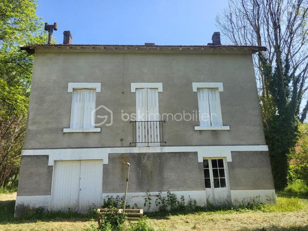 Maison ancienne de 77 m²