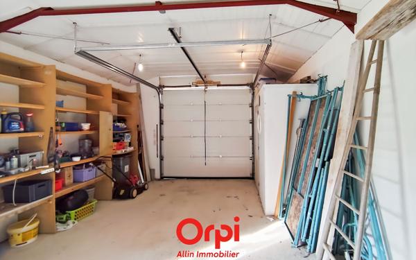 Maison à vendre    4 pièces •  Domérat