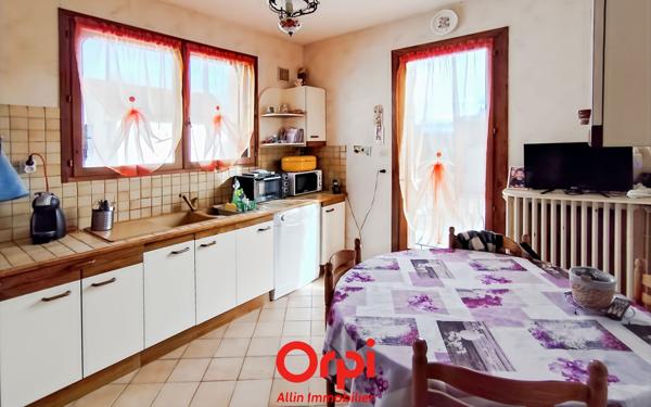 Maison à vendre    4 pièces •  Domérat