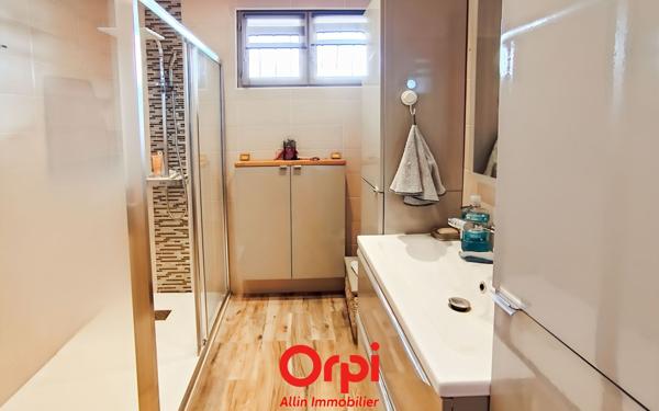 Maison à vendre    4 pièces •  Domérat