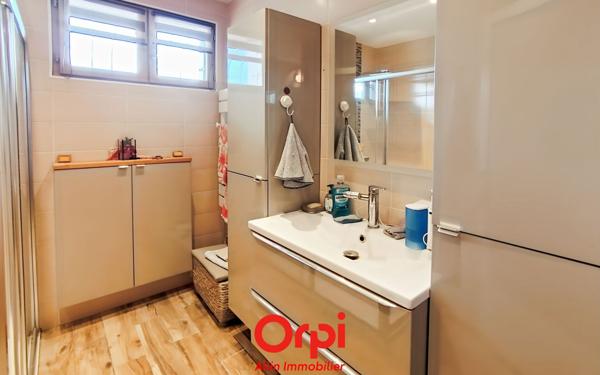 Maison à vendre    4 pièces •  Domérat