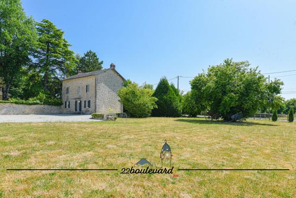 Maison 10 pièces - 318 m² Exclusivité efficity