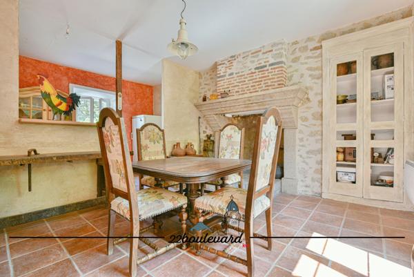 Maison 10 pièces - 318 m² Exclusivité efficity