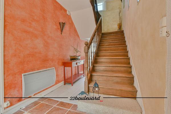 Maison 10 pièces - 318 m² Exclusivité efficity