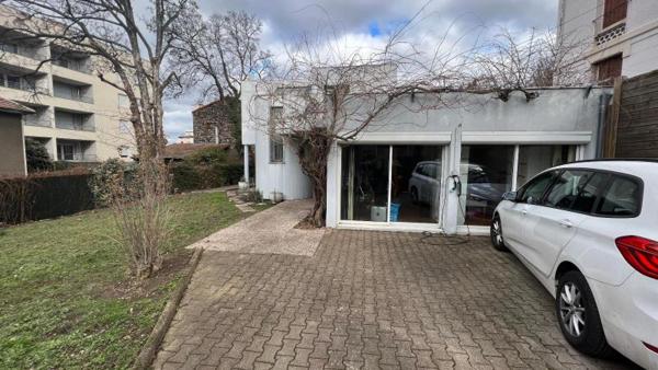 Villa 7 pièce(s) 6 chambre(s) 187 m²