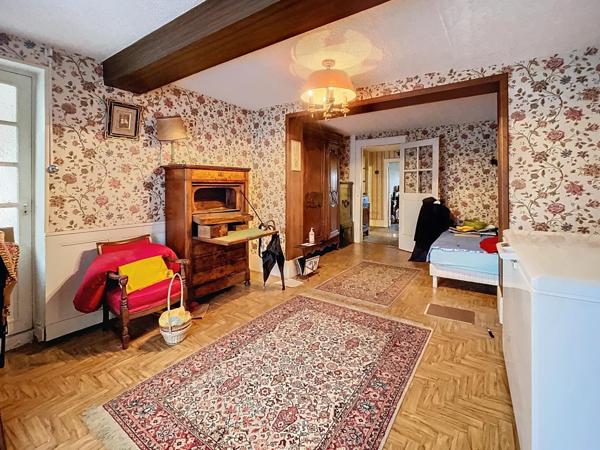 Située a Damouzy a 5mn de Charleville