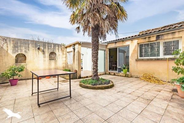 Maison à vendre |  Pont-l'Abbé-d'Arnoult |  8 pièces | 167 m²