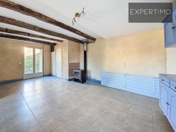 Centrès (12120) Maison rénovée avec jardin – village de charme en Aveyron