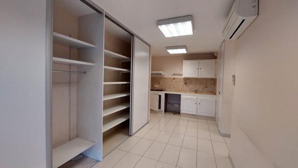 Local professionnel modifiable en habitation