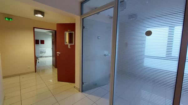 Local professionnel modifiable en habitation