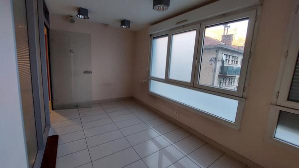 Local professionnel modifiable en habitation