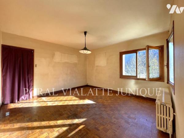 Spacieuse maison avec vue dégagée