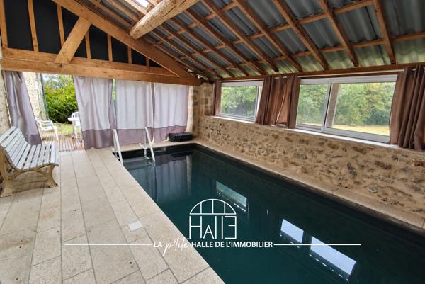 Maison
         5 pièces
        - 186 m² 158 000 € *