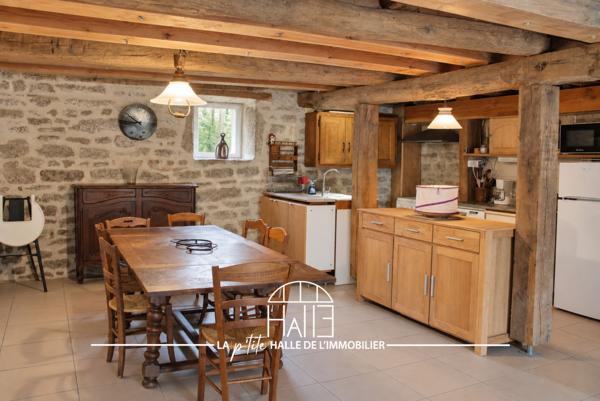 Maison
         5 pièces
        - 186 m² 158 000 € *