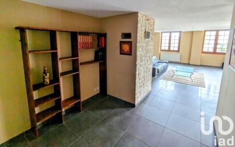 Maison à vendre 8 pièces 262 m² Saint-Just-la-Pendue