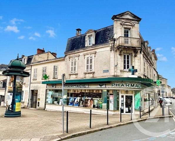 Immeuble à vendre  320 m 2   PERIGUEUX  - 24