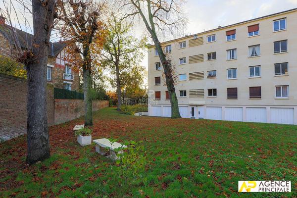 Appartement Maisons Laffitte 6 pièce(s) 120 m2 €745 000 ** - Référence 4203