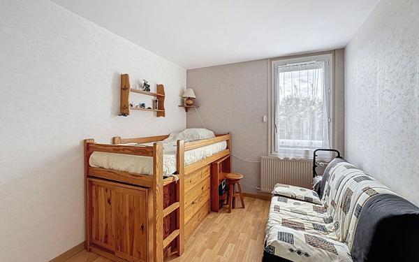 Appartement à vendre    4 pièces • 90,37 m2 Roissy-en-Brie