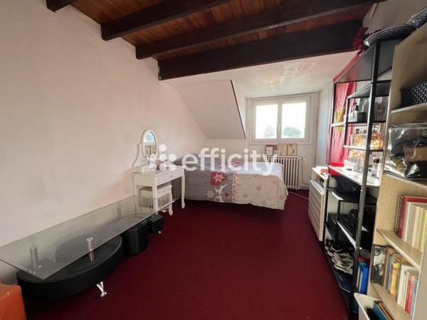 Maison 10 pièces - 177 m²