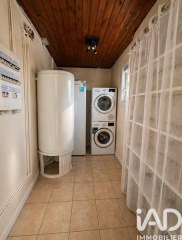 Maison à vendre 6 pièces 122 m² Arès