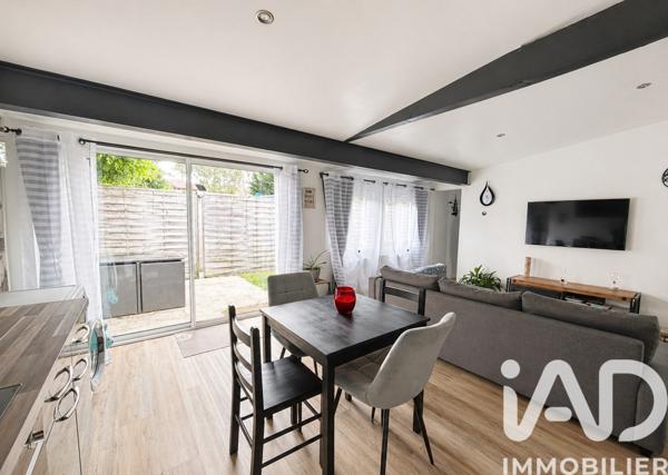 Maison à vendre 6 pièces 122 m² Arès