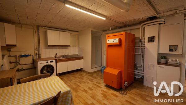 Maison à vendre 5 pièces 141 m² Crêches-sur-Saône