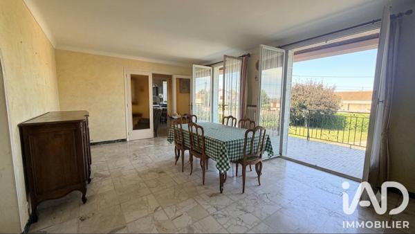 Maison à vendre 5 pièces 141 m² Crêches-sur-Saône
