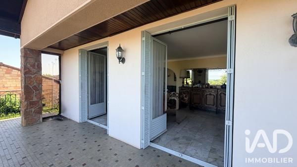 Maison à vendre 5 pièces 141 m² Crêches-sur-Saône