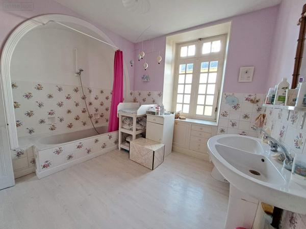 Maison à vendre à Craon en Mayenne (53400), ref : 076/2653-MA/TA