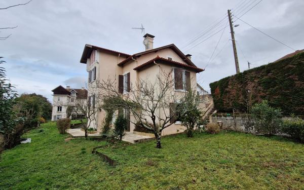 Maison à vendre    5 pièces •  Mugron