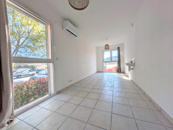 La valentine (13011) Local professionnel - libérale