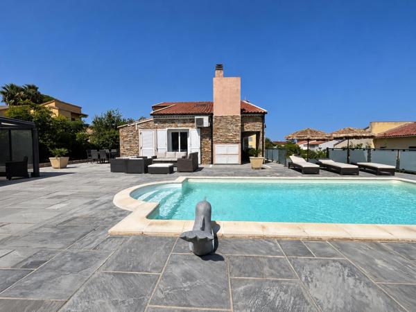 VILLA DE 187 M² AVEC PISCINE ET JACUZZI – LES COLLINES DE BIGUGLIA