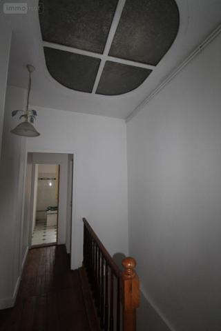 Immeuble à vendre à Saintes en Charente-Maritime (17100), ref : 17111-649