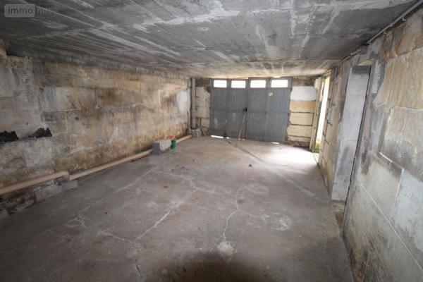 Immeuble à vendre à Saintes en Charente-Maritime (17100), ref : 17111-649