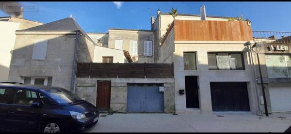 Immeuble à vendre à Saintes en Charente-Maritime (17100), ref : 17111-649